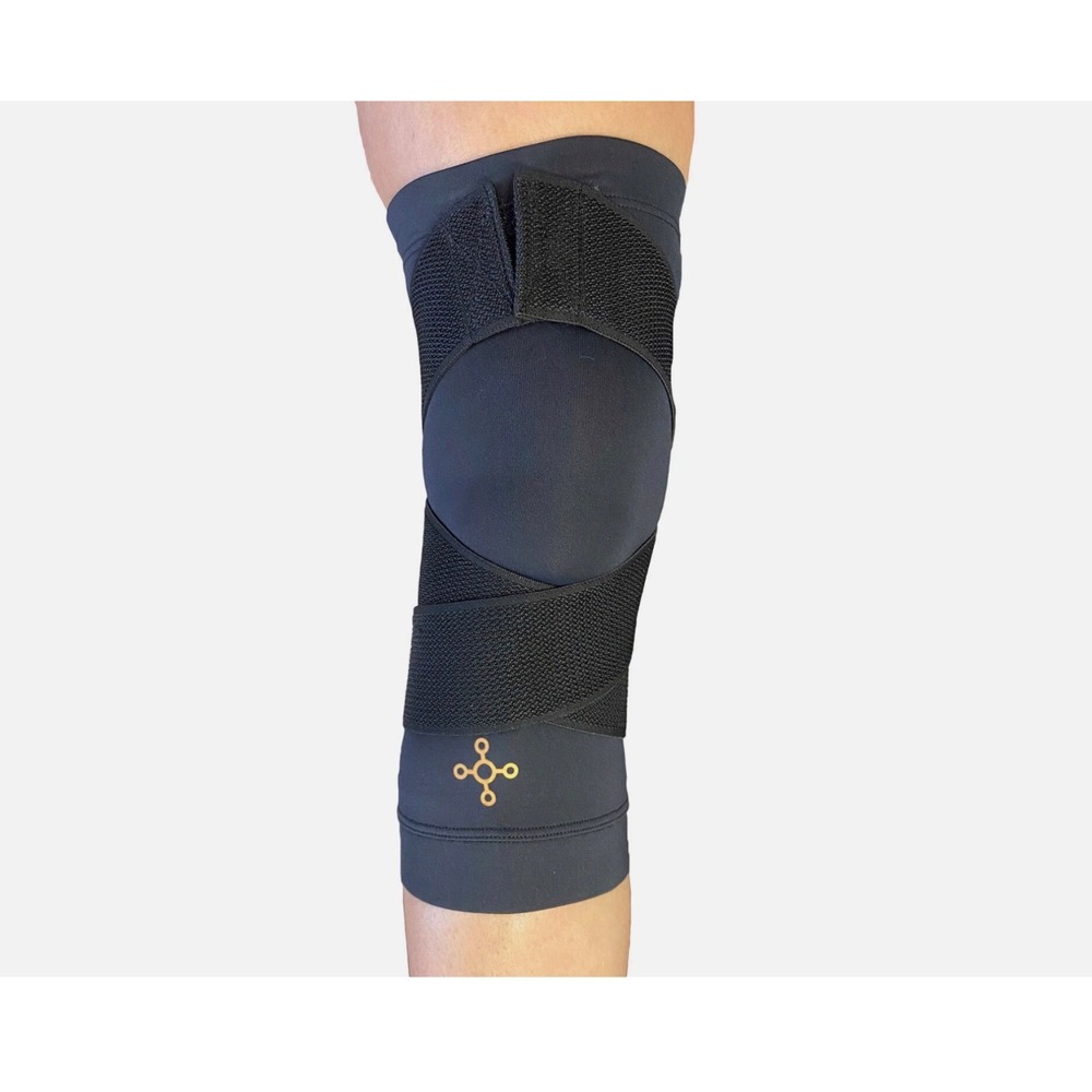 TOMMIE COPPER 2-Pack Black Compression Knee Sleeves w/ Adjustable Straps -Medium
